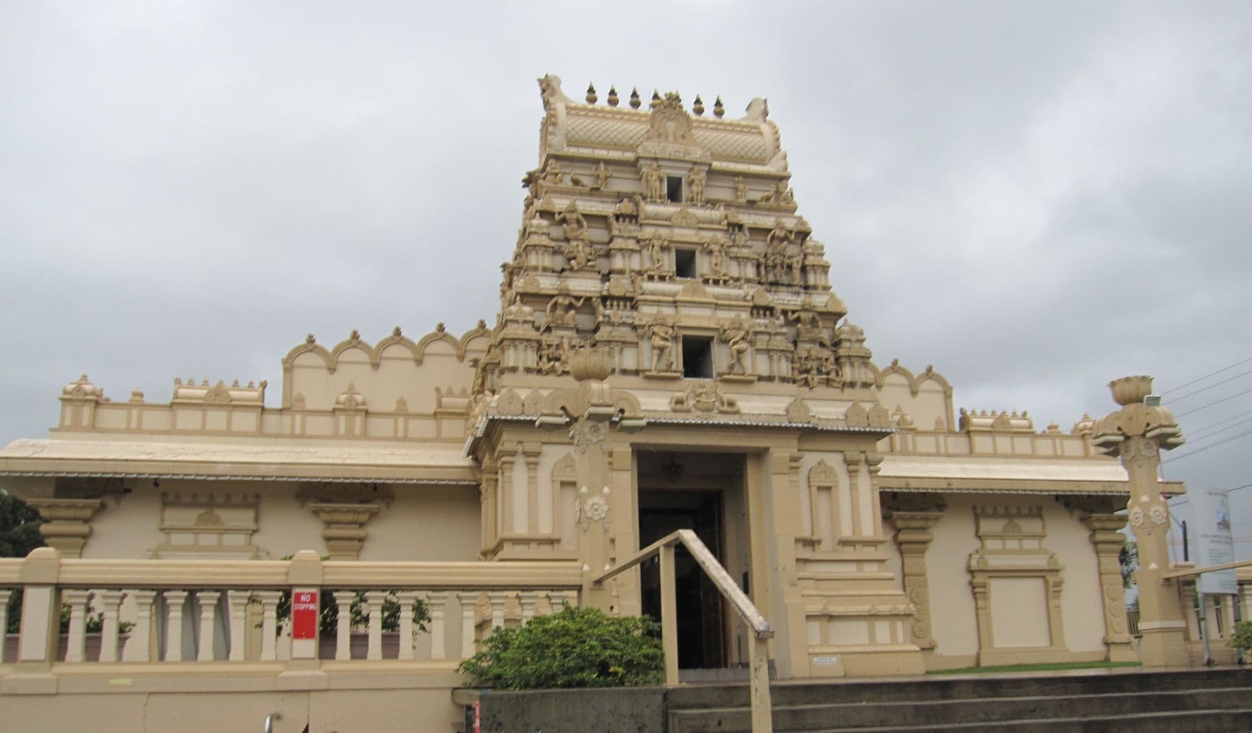 V.S. Thurairajah, Sydney Murugan Temple, 1998. கோபி Wiki, CC Zero