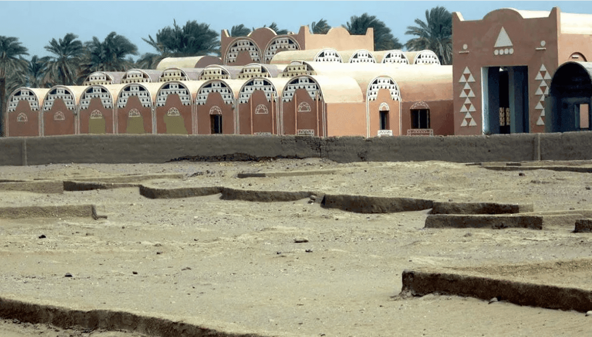 Abdallah Sabbar, for Al Takamul Al Handasi Engineering Consultants. 'Kerma Cultural Centre', Dongola (1992). Photograph: David Stanley, CC-BY-2.0